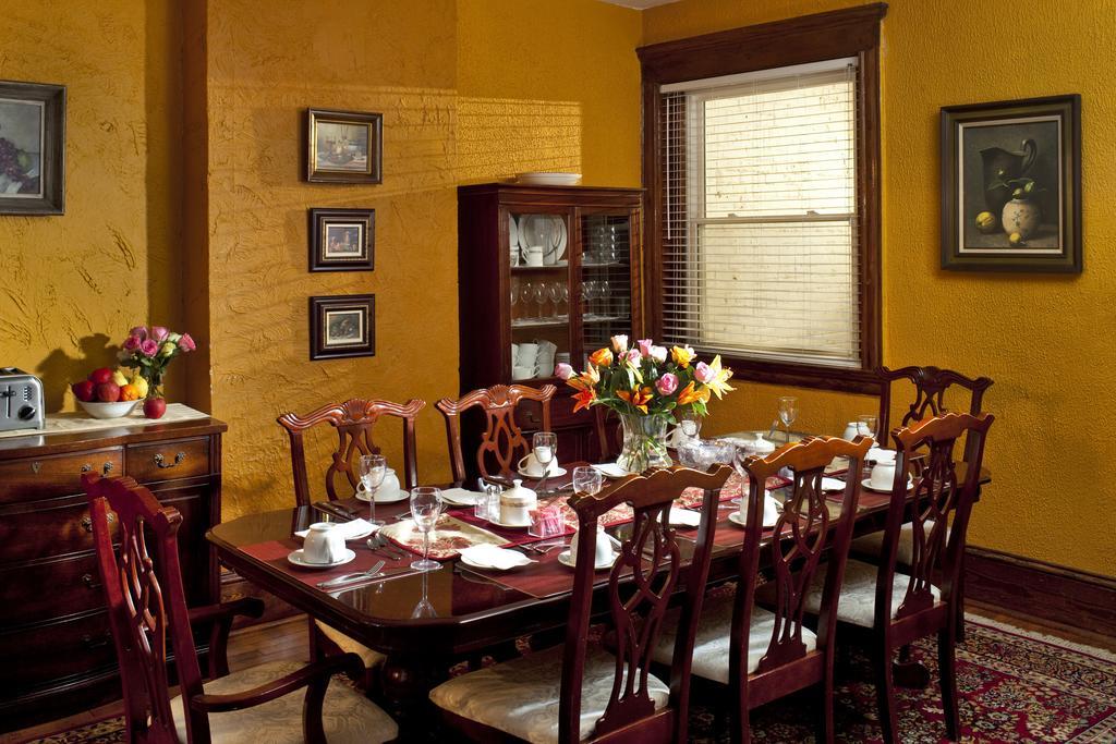 Inn American