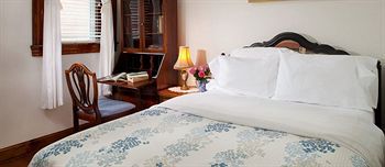 Inn American